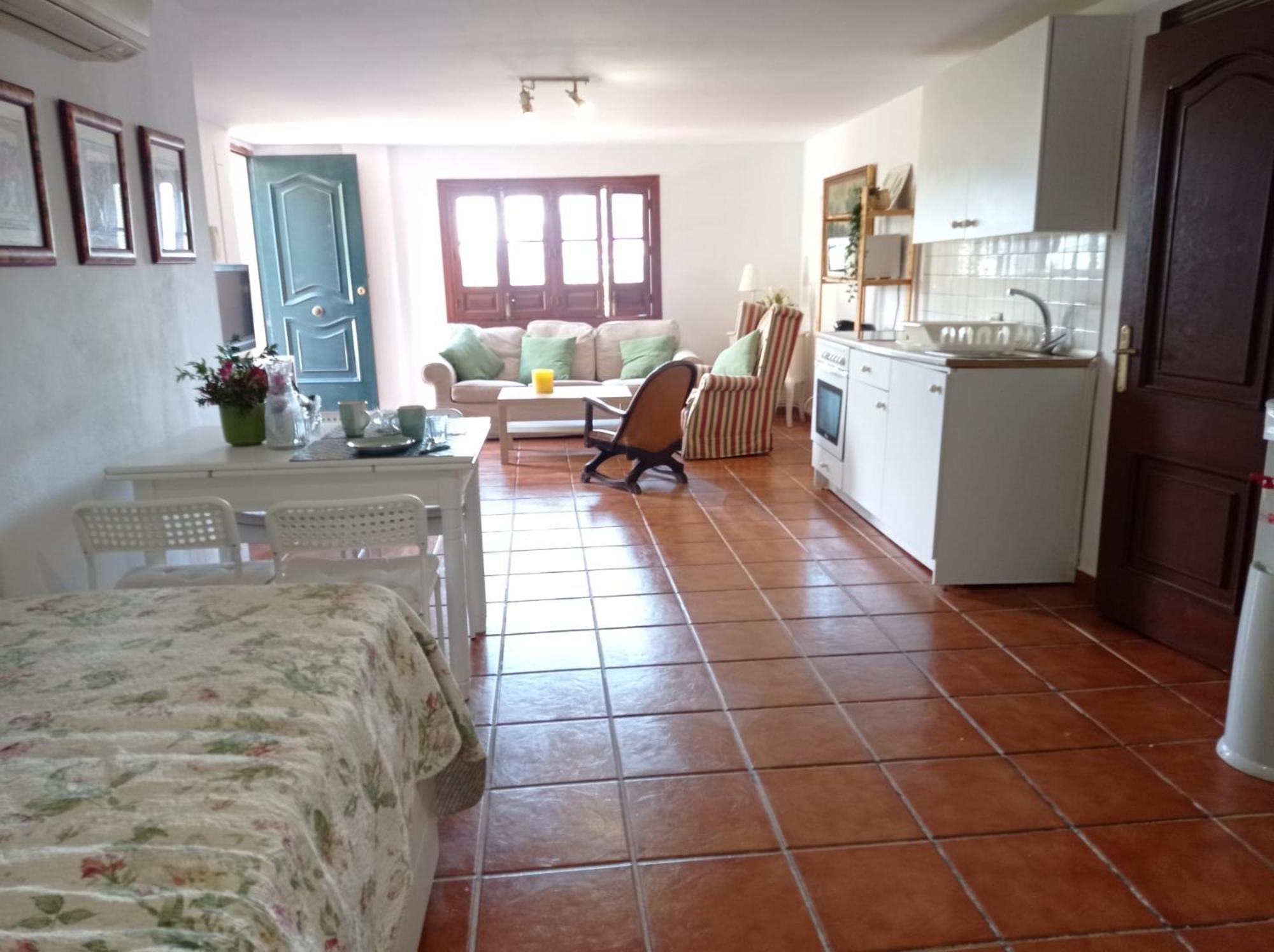 Apartamento-Estudio En Villa Con Piscina Malaga Luaran gambar