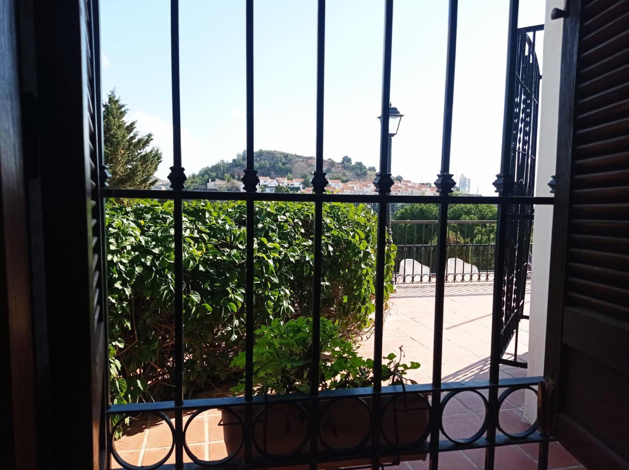 Apartamento-Estudio En Villa Con Piscina Malaga Luaran gambar