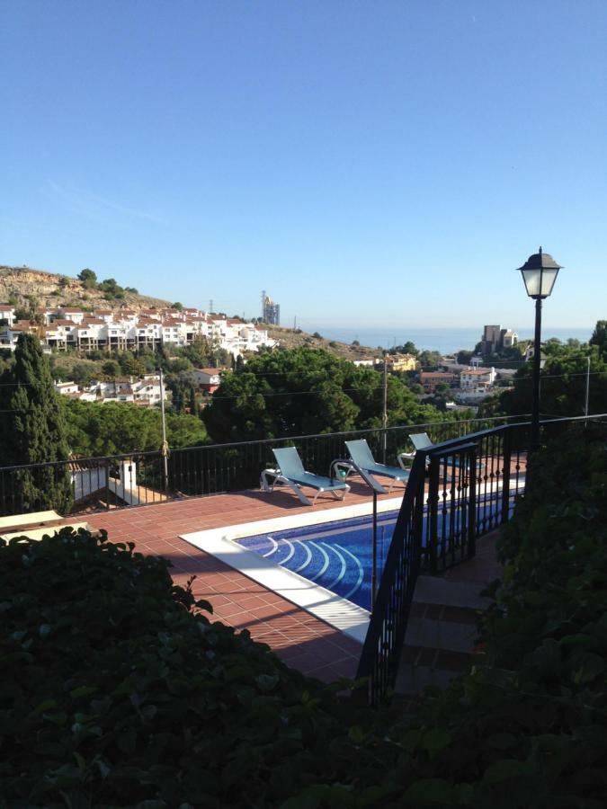 Apartamento-Estudio En Villa Con Piscina Malaga Luaran gambar