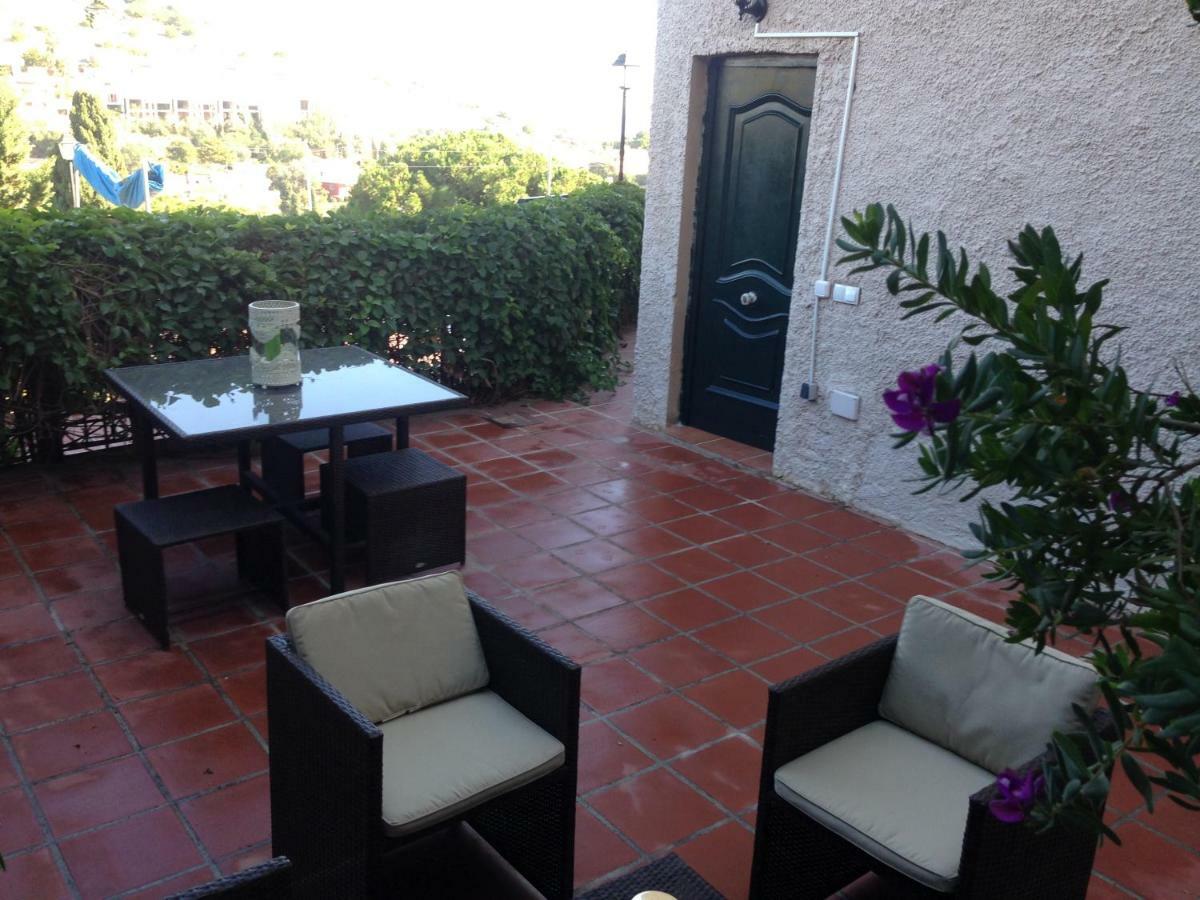 Apartamento-Estudio En Villa Con Piscina Malaga Luaran gambar